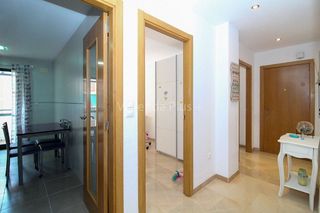 Piso en alquiler en Carrús Est - Camí dels Magros en Elche