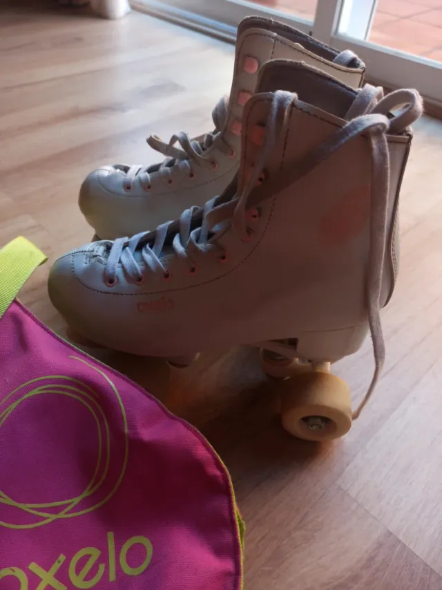 Patines Oxelo 4 ruedas Talla 37 y bolsa de regalo