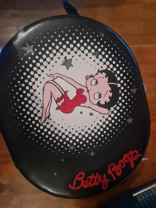 Neceser Betty Boop Negro y Rojo