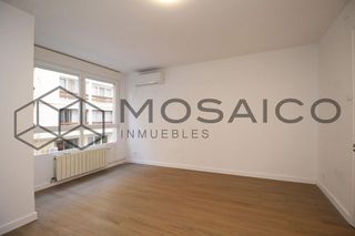 Piso en alquiler en La Roqueta en Valencia