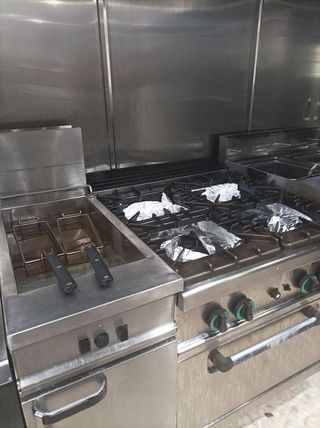 Local comercial en venta en Colores - Entreparques en Sevilla