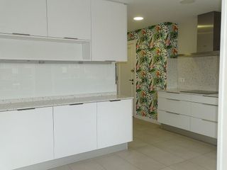 Piso en alquiler en Valdenoja - La Pereda en Santander