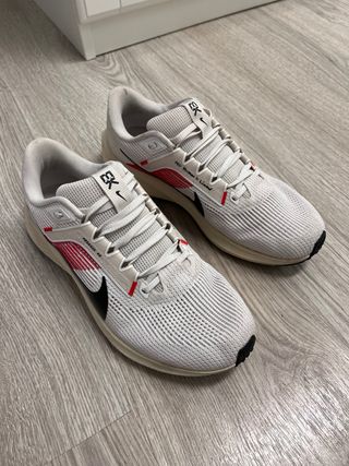 Nike Pegasus 40 Zapatillas Running talla 41, 26cm