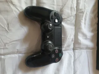 PS4 Pro Gran Turismo Sport + Mando