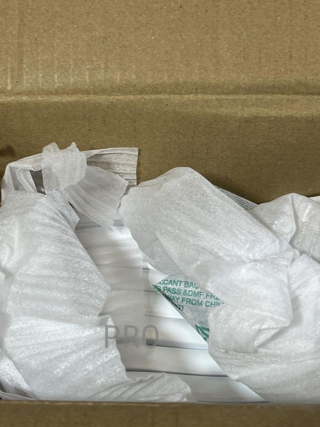 Juego de 20 perchas de madera SONGMICS