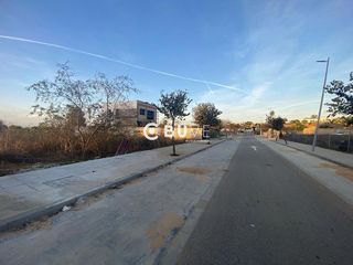 Terreno en venta en Montequinto en Dos Hermanas