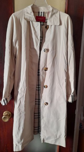 Gabardina Burberry mujer