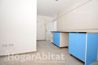 Edificio en venta en La Vila-Darremur en Almazora/Almassora
