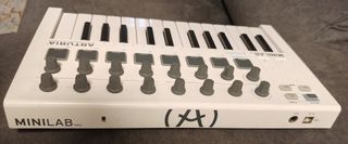 Arturia MiniLab MKII Controlador MIDI