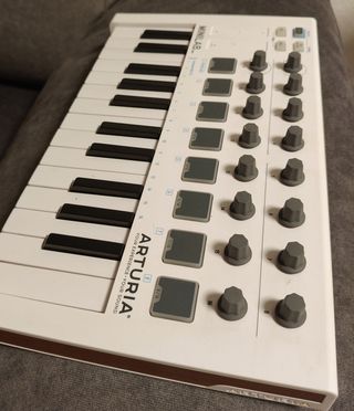 Arturia MiniLab MKII Controlador MIDI