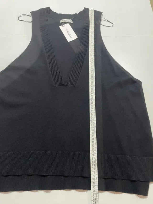 Top sin mangas negro