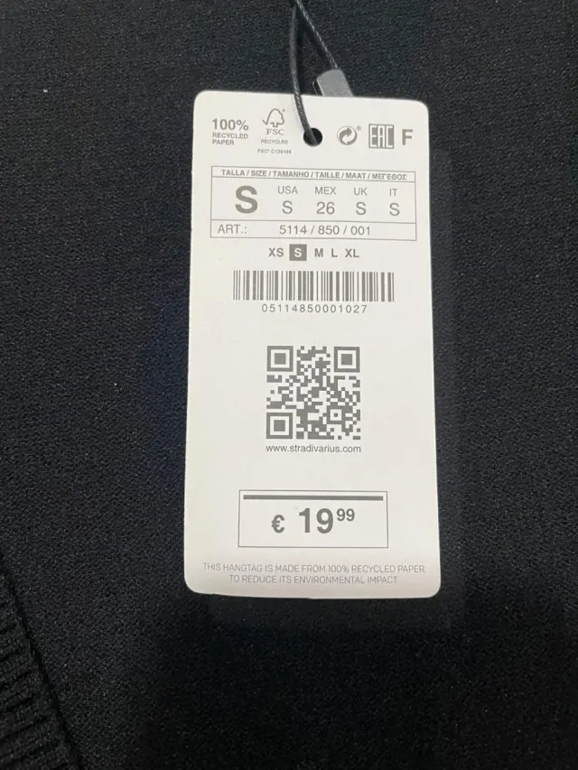 Top sin mangas negro