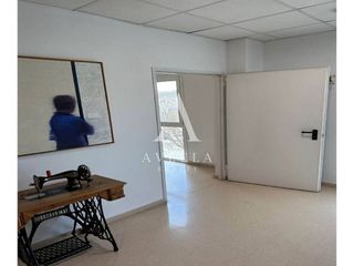 Nave industrial en alquiler en Pla d'en Boet en Mataró