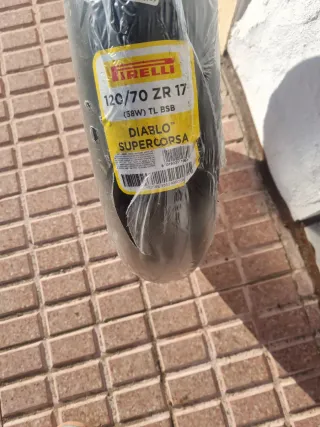 Neumático Pirelli Diablo Supercorsa 120/70 ZR 17