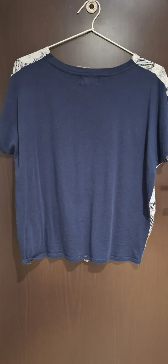 Camiseta SoftGrey Estampada Flores