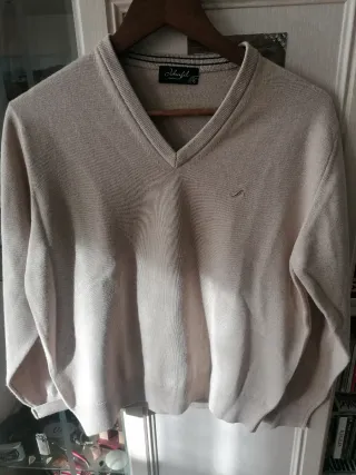 Jersey Johnfil cuello pico beige hombre