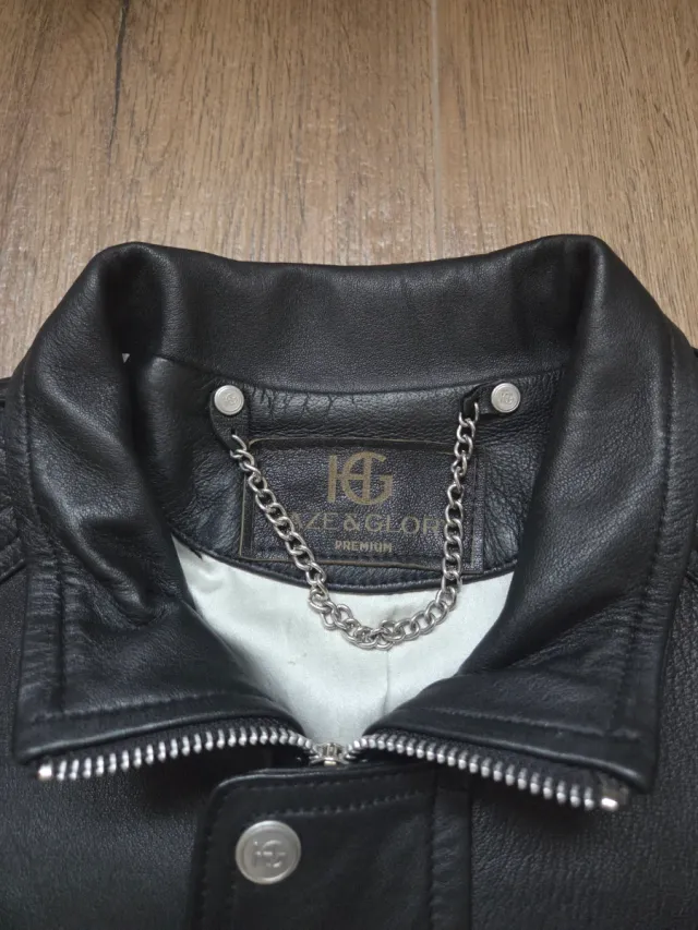 Chaqueta de Piel Negra