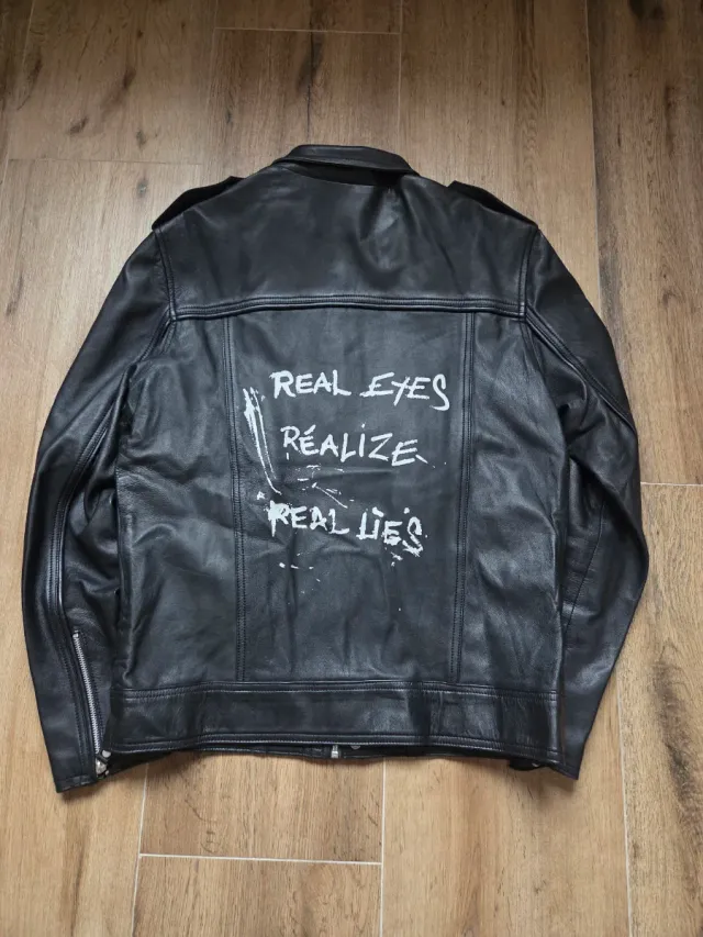 Chaqueta de Piel Negra