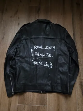 Chaqueta de Piel Negra