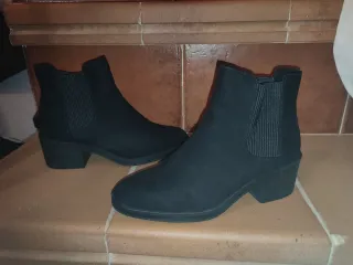 Botines negros Bershka