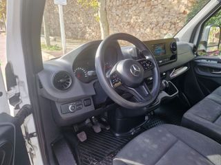 Mercedes Sprinter 516 LARGO  CON PUERTA ELEVADORA  3.5 T