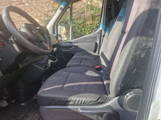 Mercedes Sprinter 516 LARGO  CON PUERTA ELEVADORA  3.5 T