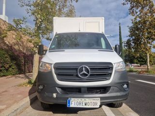 Mercedes Sprinter 516 LARGO  CON PUERTA ELEVADORA  3.5 T