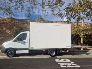 Mercedes Sprinter 516 LARGO  CON PUERTA ELEVADORA  3.5 T