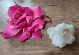 Tocados flor rosa y blanco