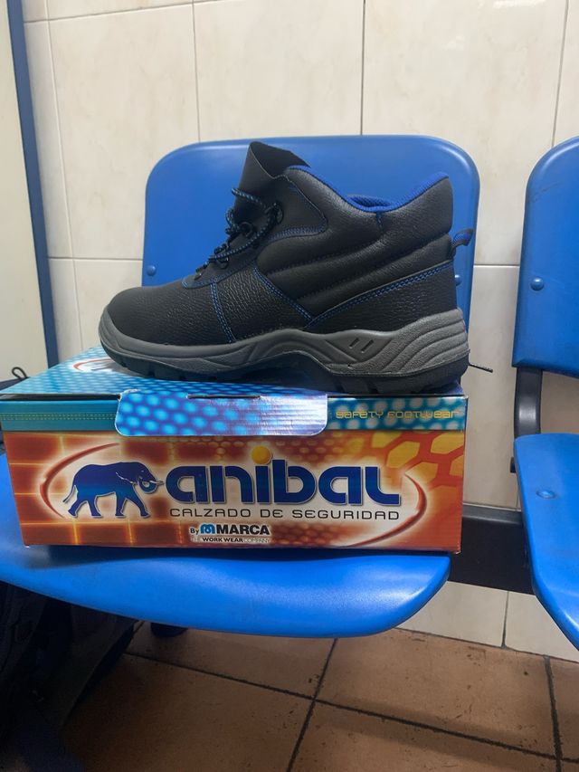 Botas de seguridad Anibal negras y azules