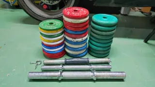 Lote discos 1kg + 0.5kg y barras