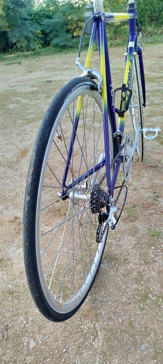 BICI CARRETERA CON MANILLAR PLANO