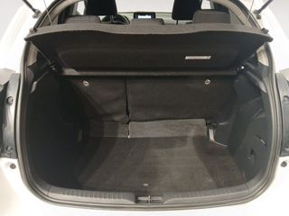 Toyota Yaris 1.5 120H Business Plus