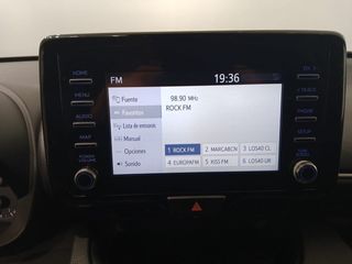 Toyota Yaris 1.5 120H Business Plus