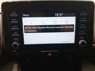 Toyota Yaris 1.5 120H Business Plus