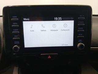 Toyota Yaris 1.5 120H Business Plus