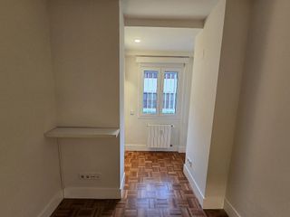 Piso en alquiler en Nueva España en Madrid