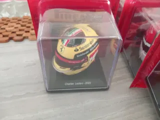 Modellino Casco F1 16 pezzi