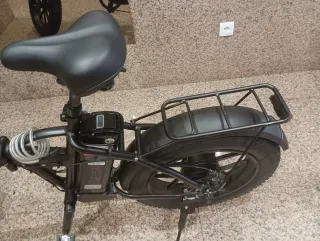 Bicicleta Eléctrica Plegable Negra