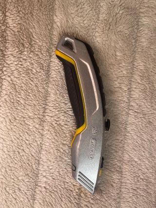 Cúter Stanley FatMax Doble Hoja