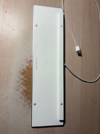 Teclado Apple Cableado 2da Gen