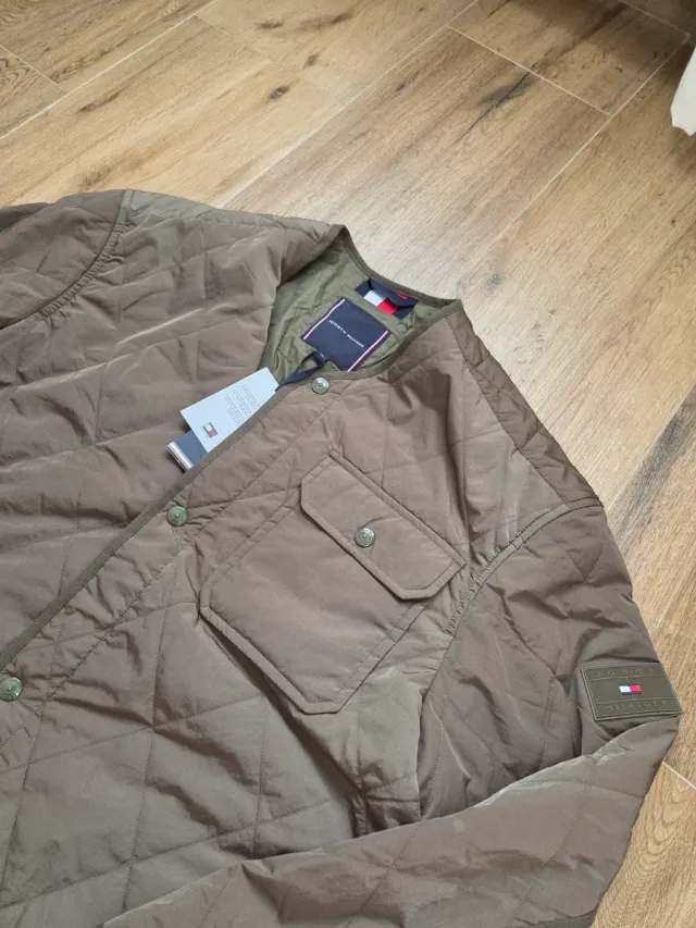 Cazadora acolchada Tommy Hilfiger verde