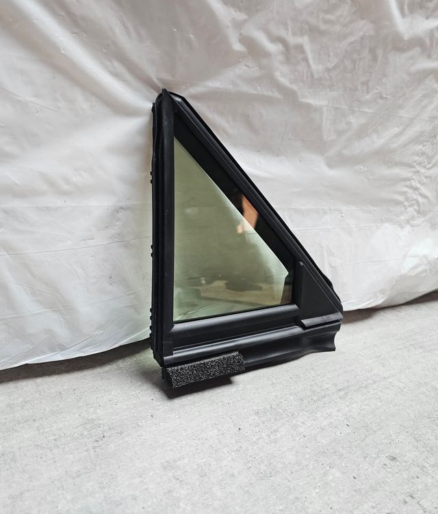 43R00034 LUNA PUERTA DELANTERA IZQ TOYOTA RAV4