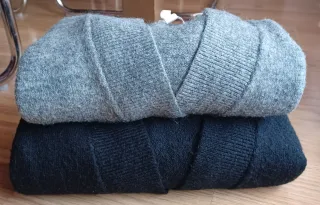 Cárdigan gris y negro | Los 2 por 5 euros