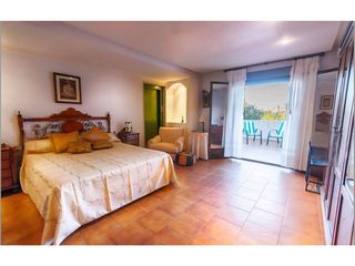 Chalet en venta en El Palmeral - San Antón en Elche