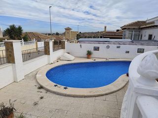 Chalet en venta en Bigastro