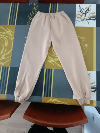 Pantalón chándal Snoopy Peanuts beige