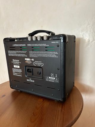 Amplificador Blackstar HT-1R  Valvular  Permuto..