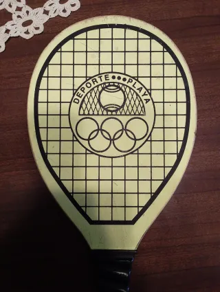 Raquetas de playa con pelota