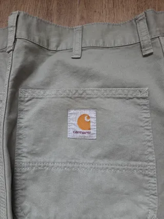 Pantalón corto Carhartt verde oliva